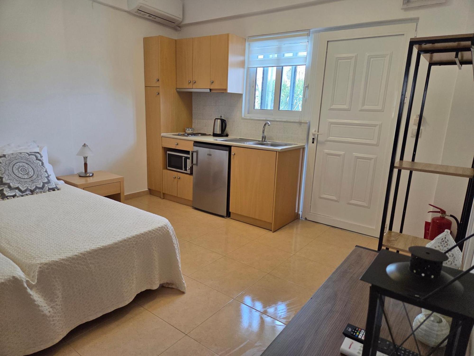 Corafili Holiday Suites Киотари Экстерьер фото